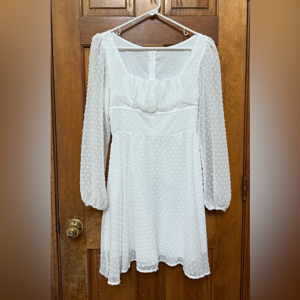 White Square-Neck Long Sleeve Dress